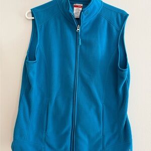 Danskin Now Blue Women's Vest